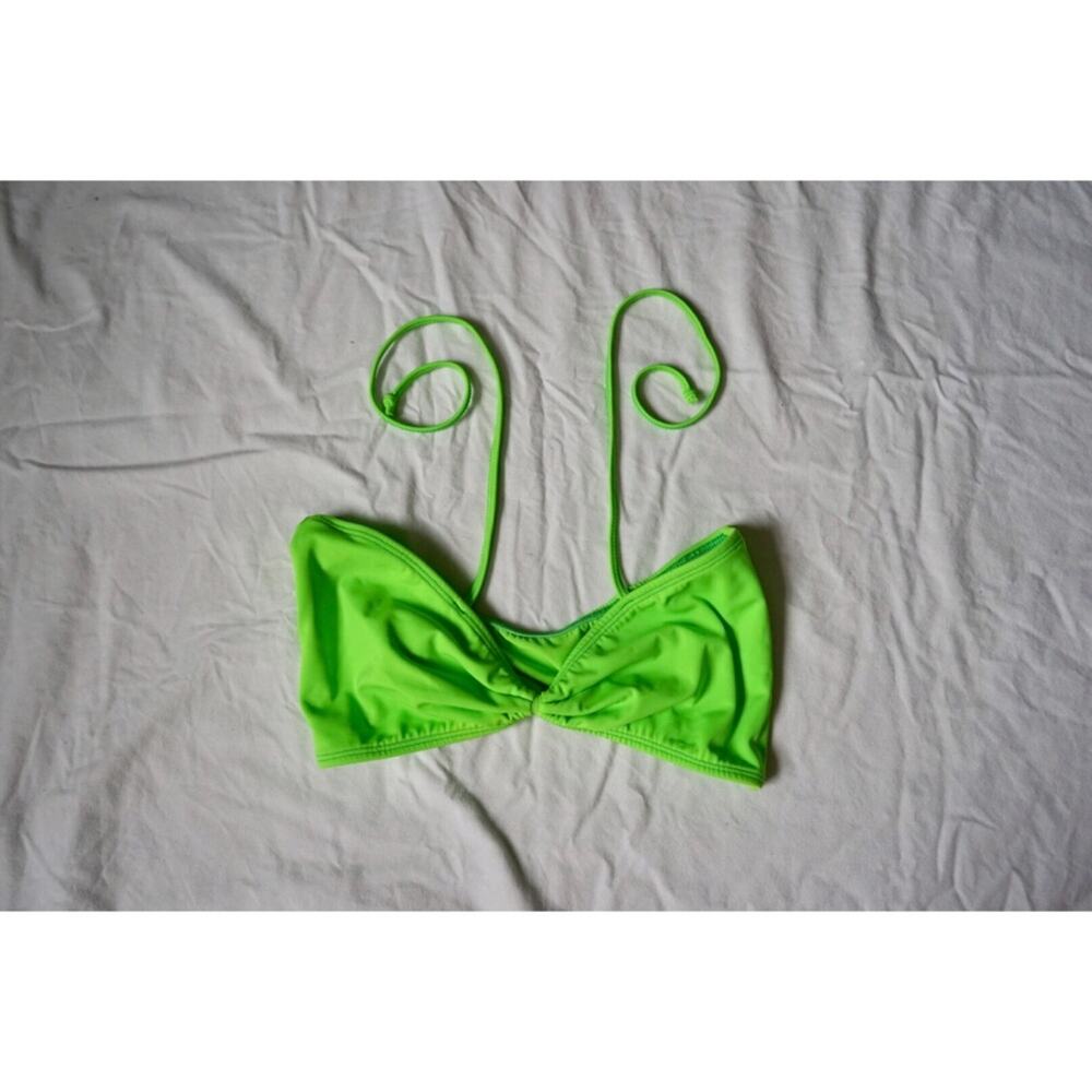 NEÓN GREEN BIKINI TOP